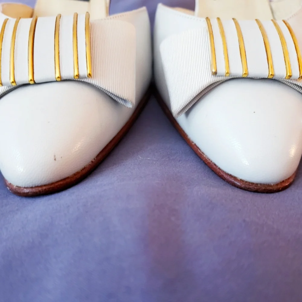 Bally Kitten heel pumps sz 6